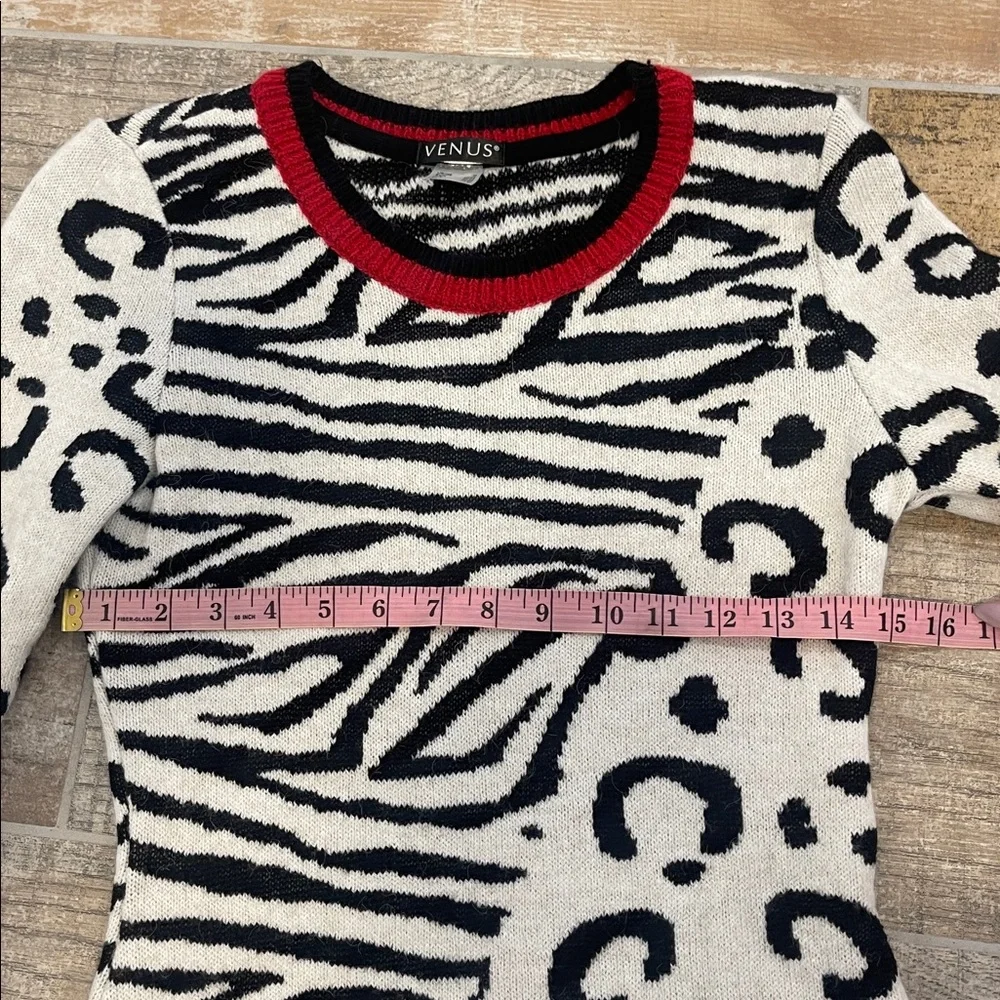 VENUS Animal Print Black Red Knit Long Sleeve Sweater Dress Size Medium M - Picture 7 of 8